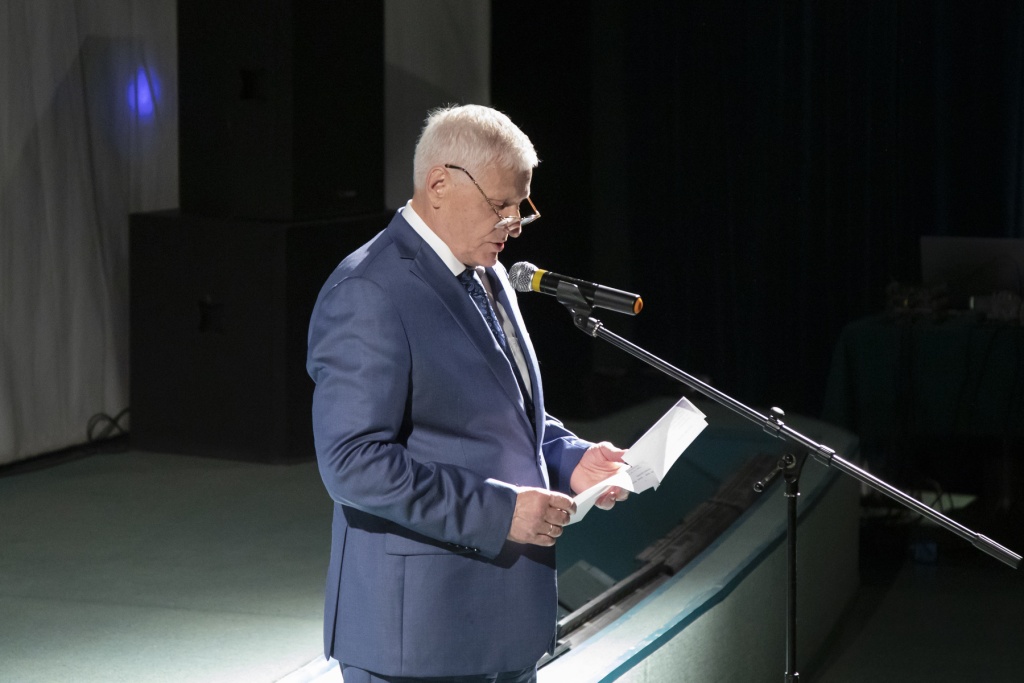 Юрий Матузов: фильм «По зову сердца» — про дух народа и память поколений. В Воронеже прошёл премьерный показ военной драмы Юрий Матузов: фильм «По зову сердца» — про дух народа и память поколений. В Воронеже прошёл премьерный показ военной драмы
