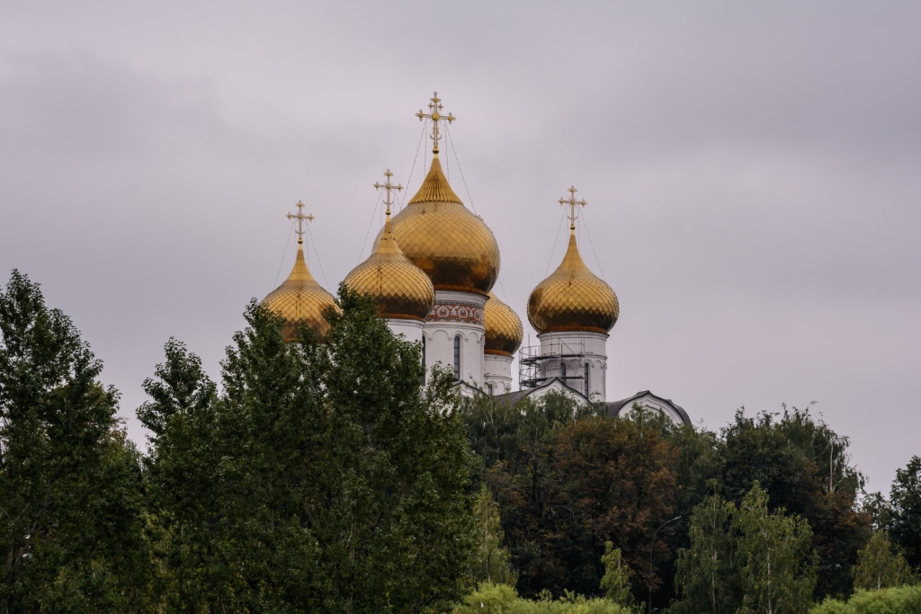 Яндекс открывает новые горизонты для исследований: интерактивная карта храмов Москвы с метрическими книгами