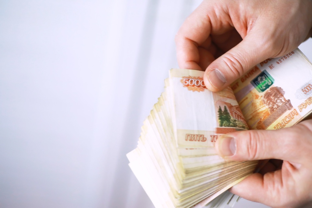 В Тыве предприятие погасило многомиллионные долги по зарплате после подключения прокуратуры