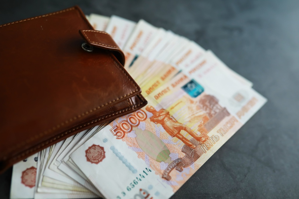 Бывших судей Арбитражного суда Приангарья подозревают во взяточничестве Бывших судей Арбитражного суда Приангарья подозревают во взяточничестве