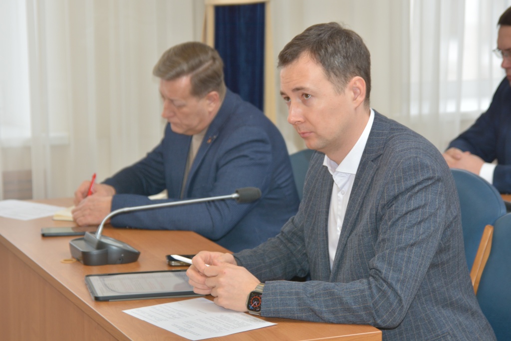 Воронежские комбинаты благоустройства: в гордуме заслушали доклад по итогам 2025 года Воронежские комбинаты благоустройства: в гордуме заслушали доклад по итогам 2025 года
