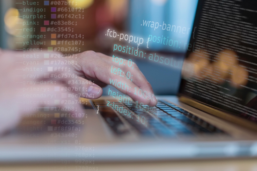 Мишустин: компании РФ вложили в digital-технологии более четырех триллионов рублей